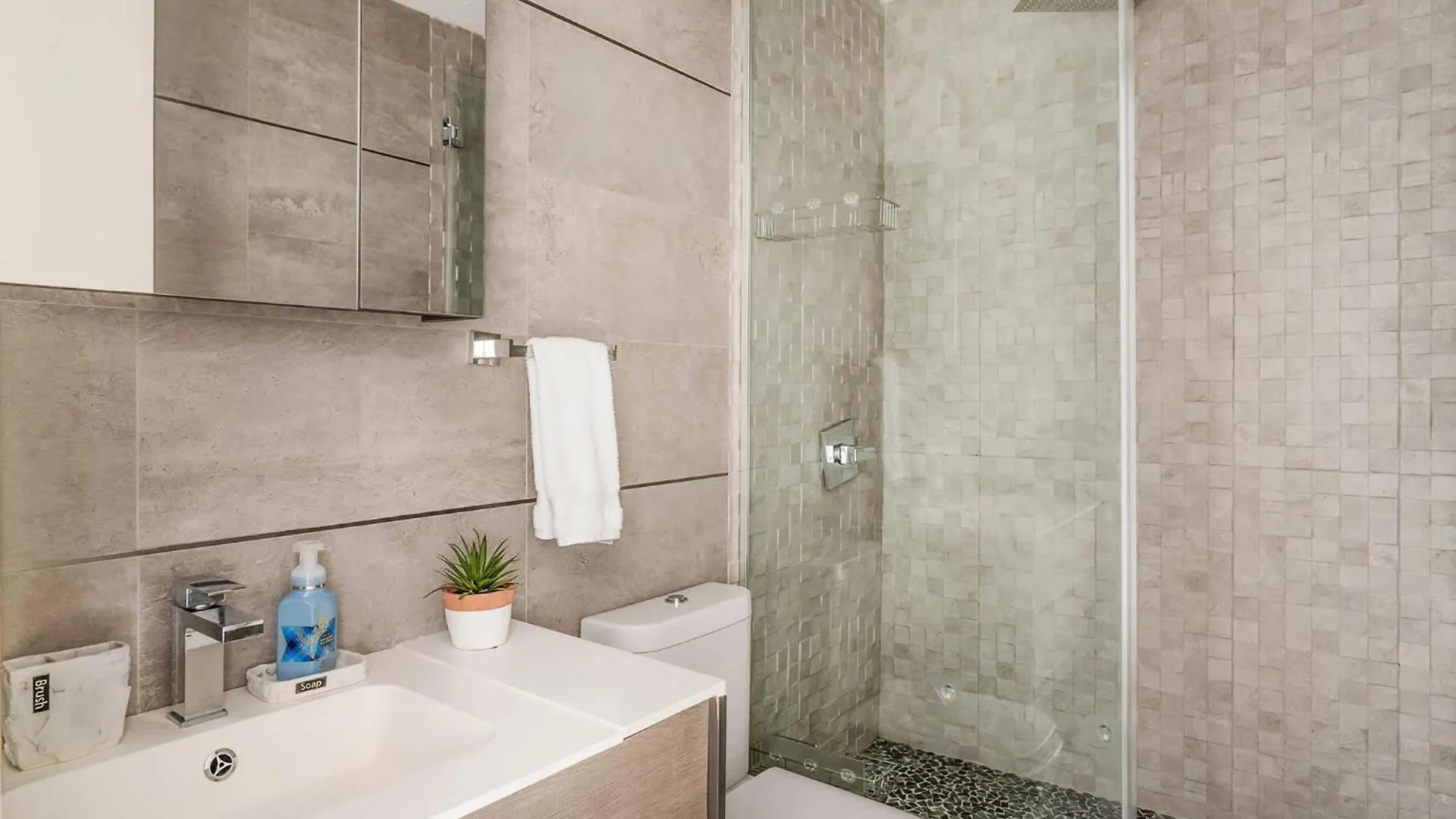 Appartement 75-3C Brand New Duplex 3Br W&D In The Unit à New York